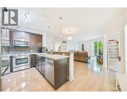 3104, 15 Sunset Square - photo 1