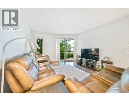 3104, 15 Sunset Square - photo 6
