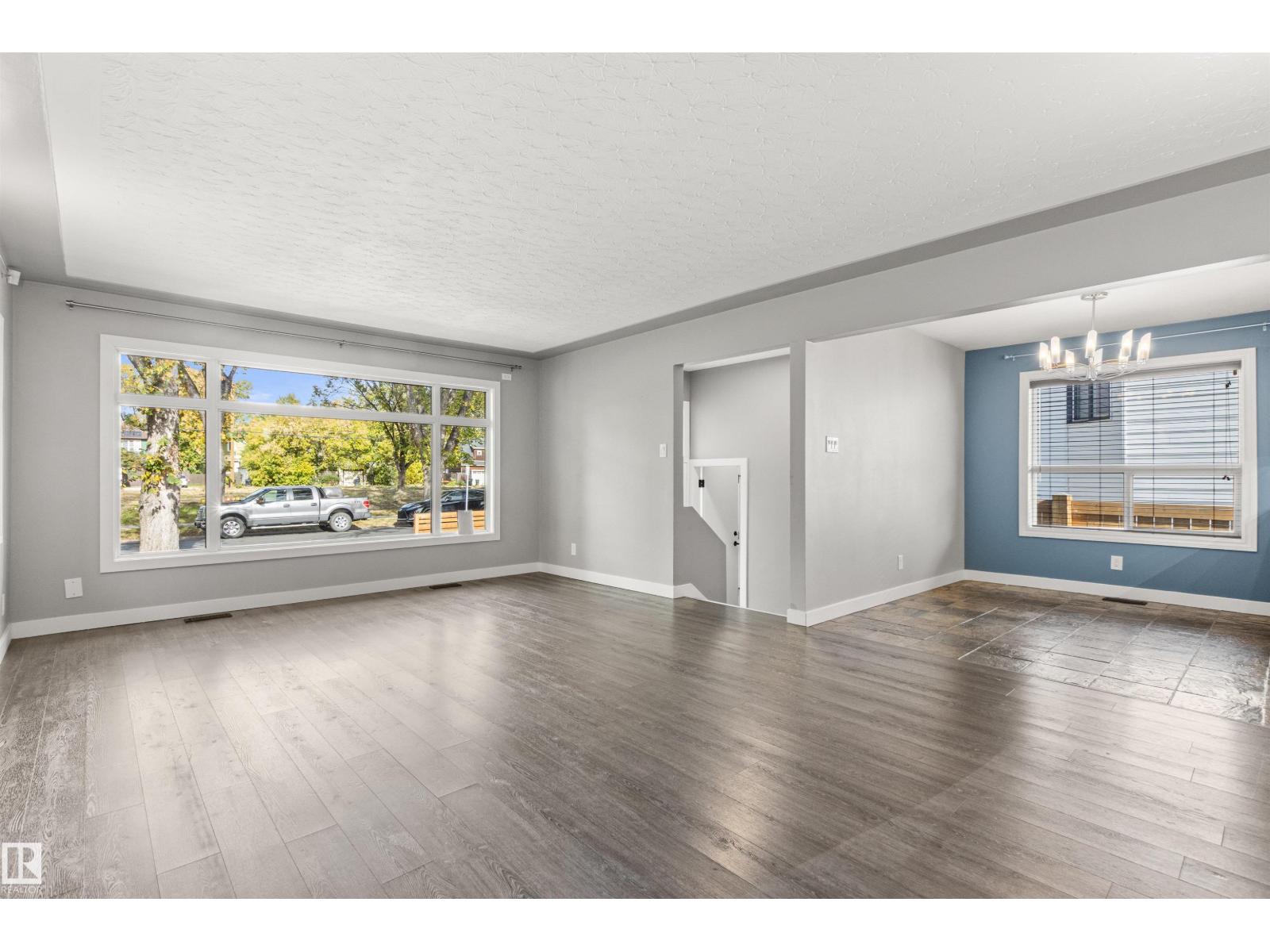10753 79 AV NW - 7