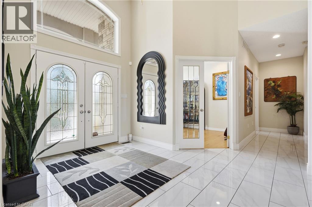 1194 Hunt Club Road — photo 8