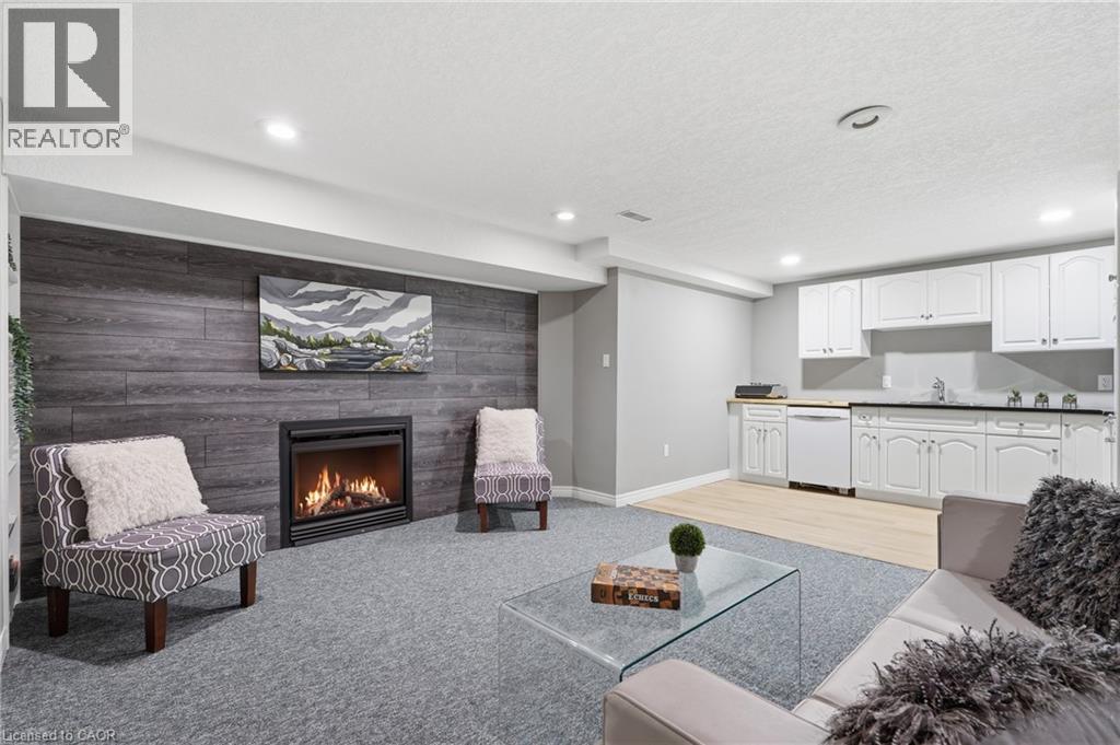 1194 Hunt Club Road — photo 30