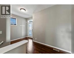 29 Mahogany View SE - photo 8