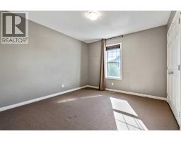 29 Mahogany View SE - photo 32
