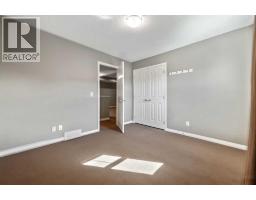 29 Mahogany View SE - photo 33
