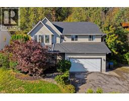 3220 McIver Road, West Kelowna