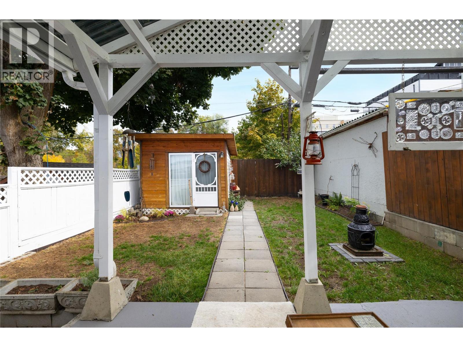 2213 33 Street - Image 35