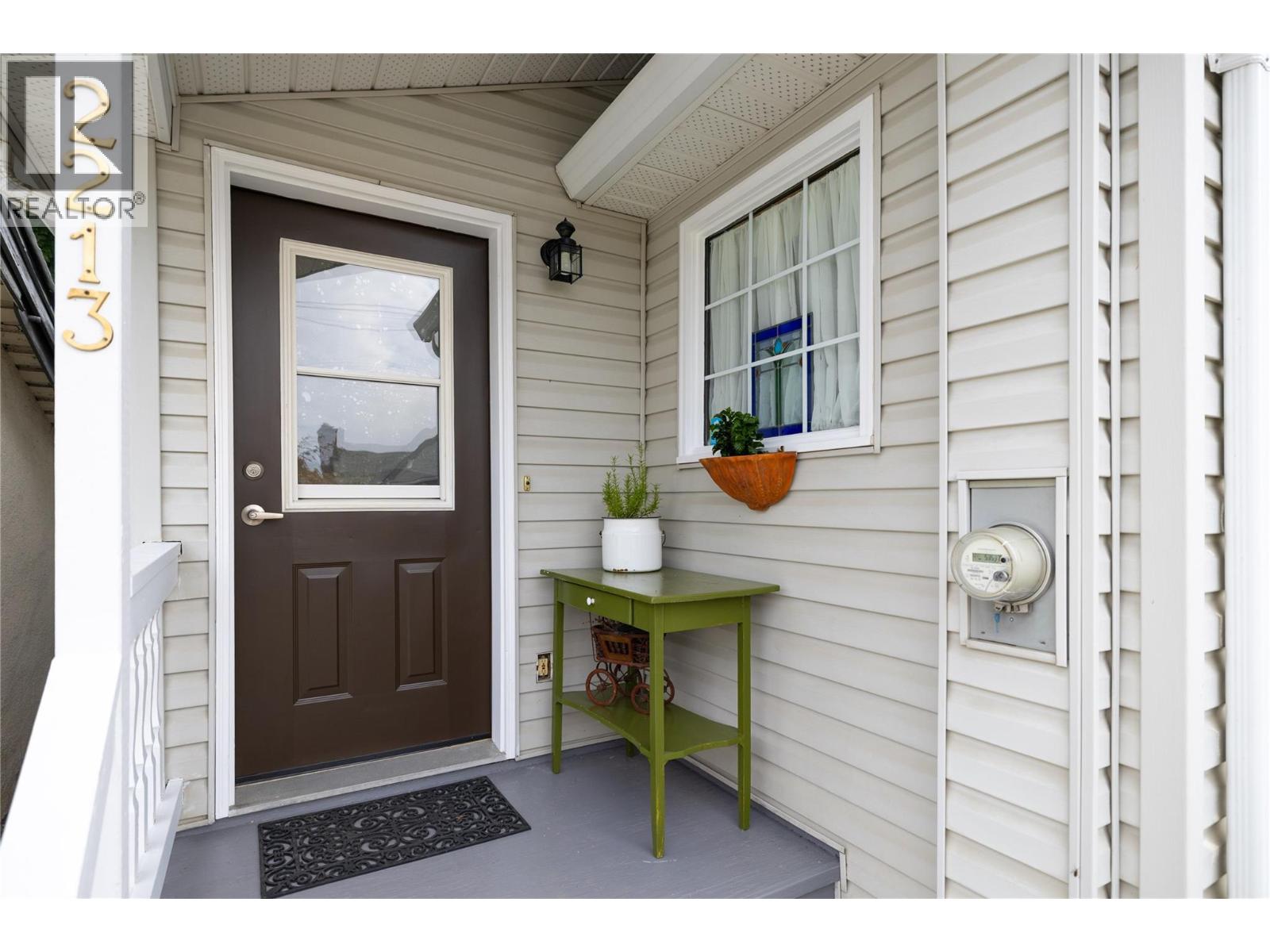 2213 33 Street - Image 30
