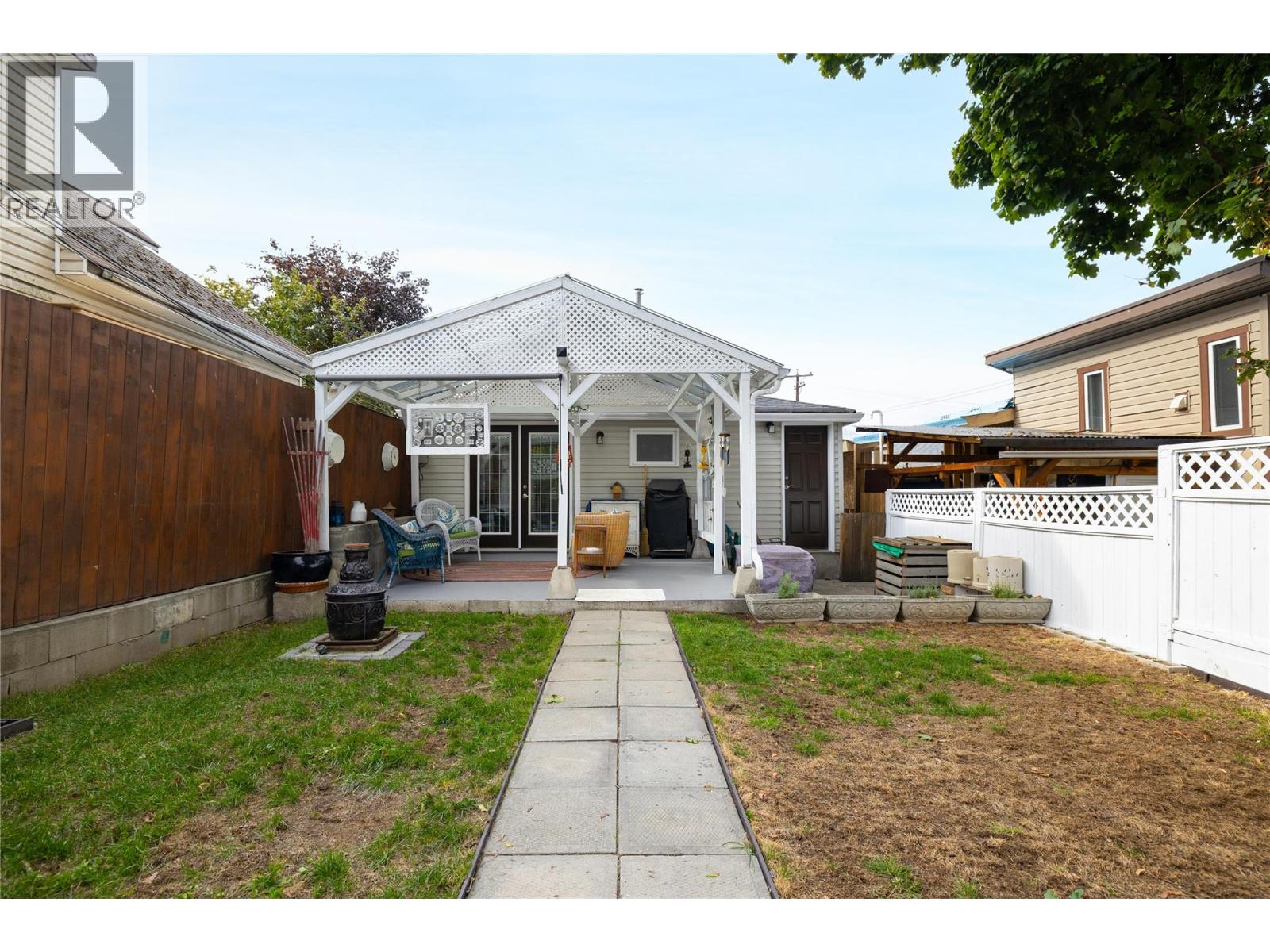 2213 33 Street - Image 37