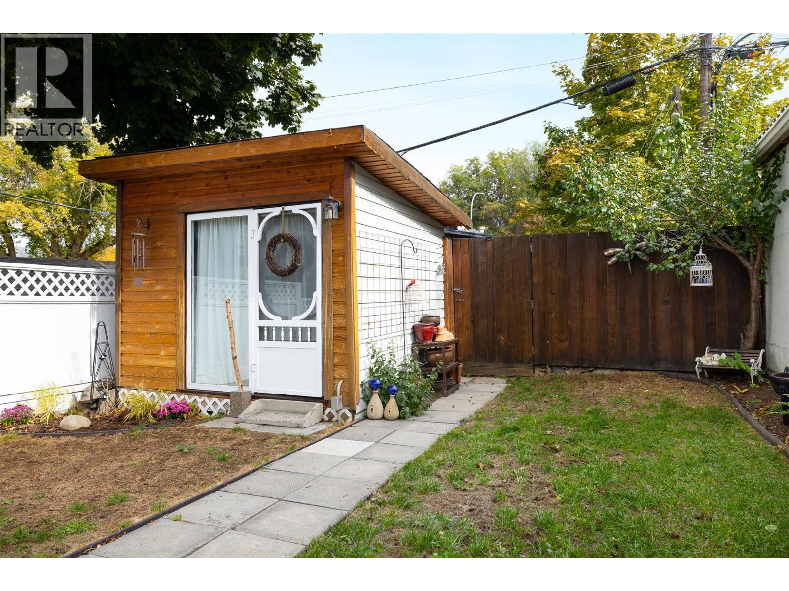2213 33 Street - 38