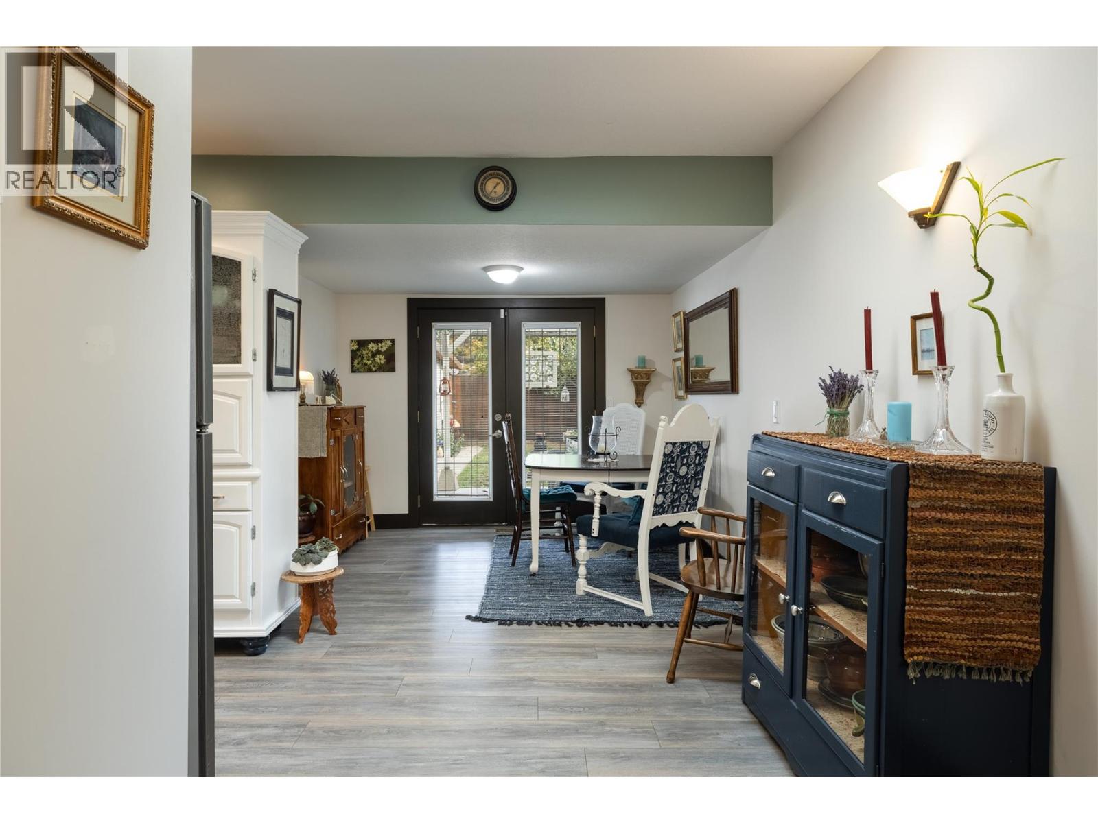 2213 33 Street - Image 22