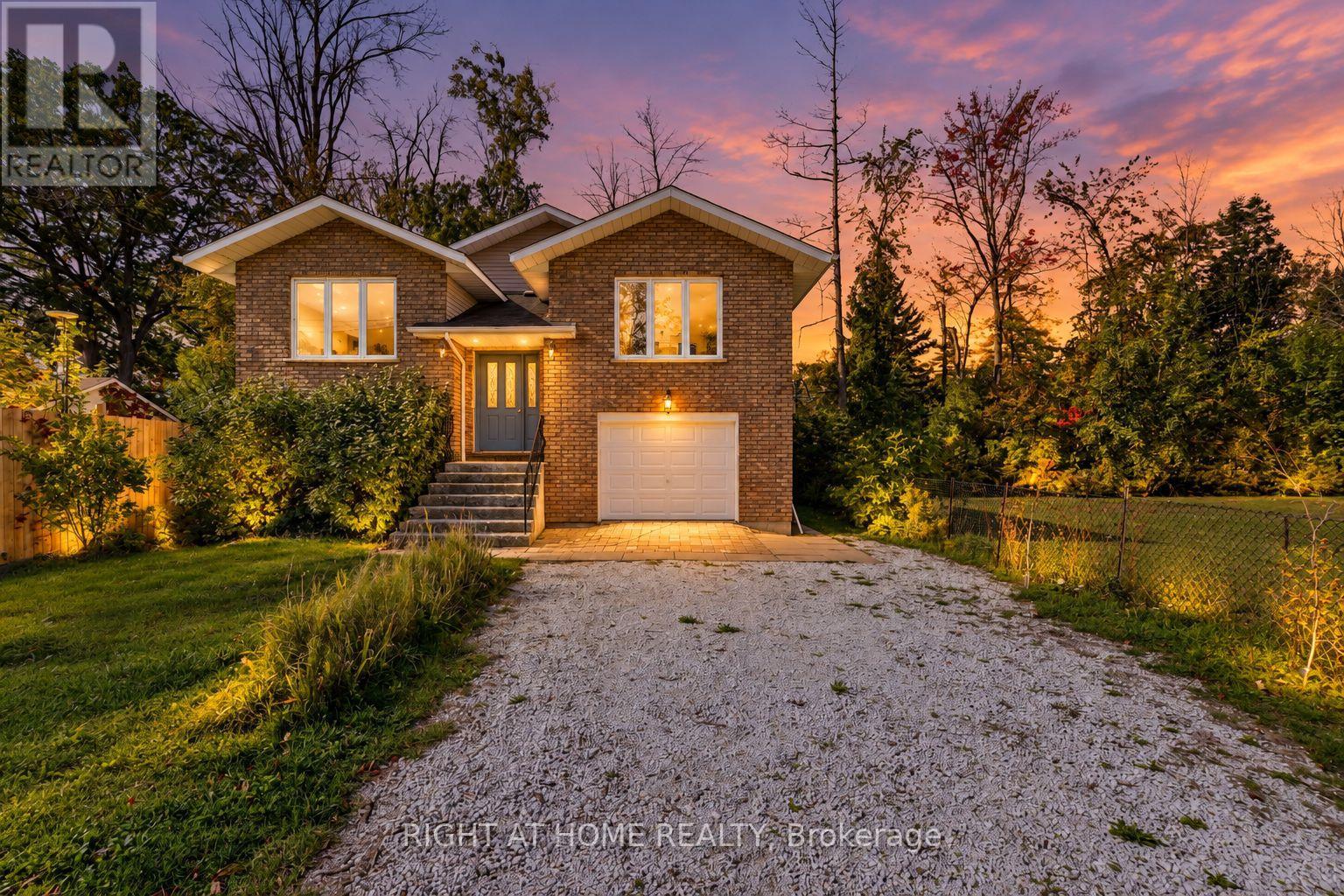 138 45th Street North, Wasaga Beach, ON