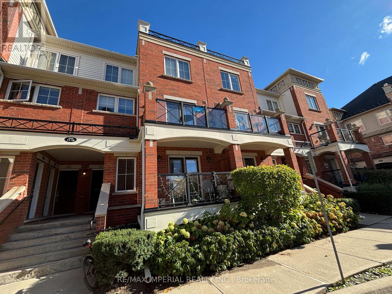 Photo of 2444 Post Road
