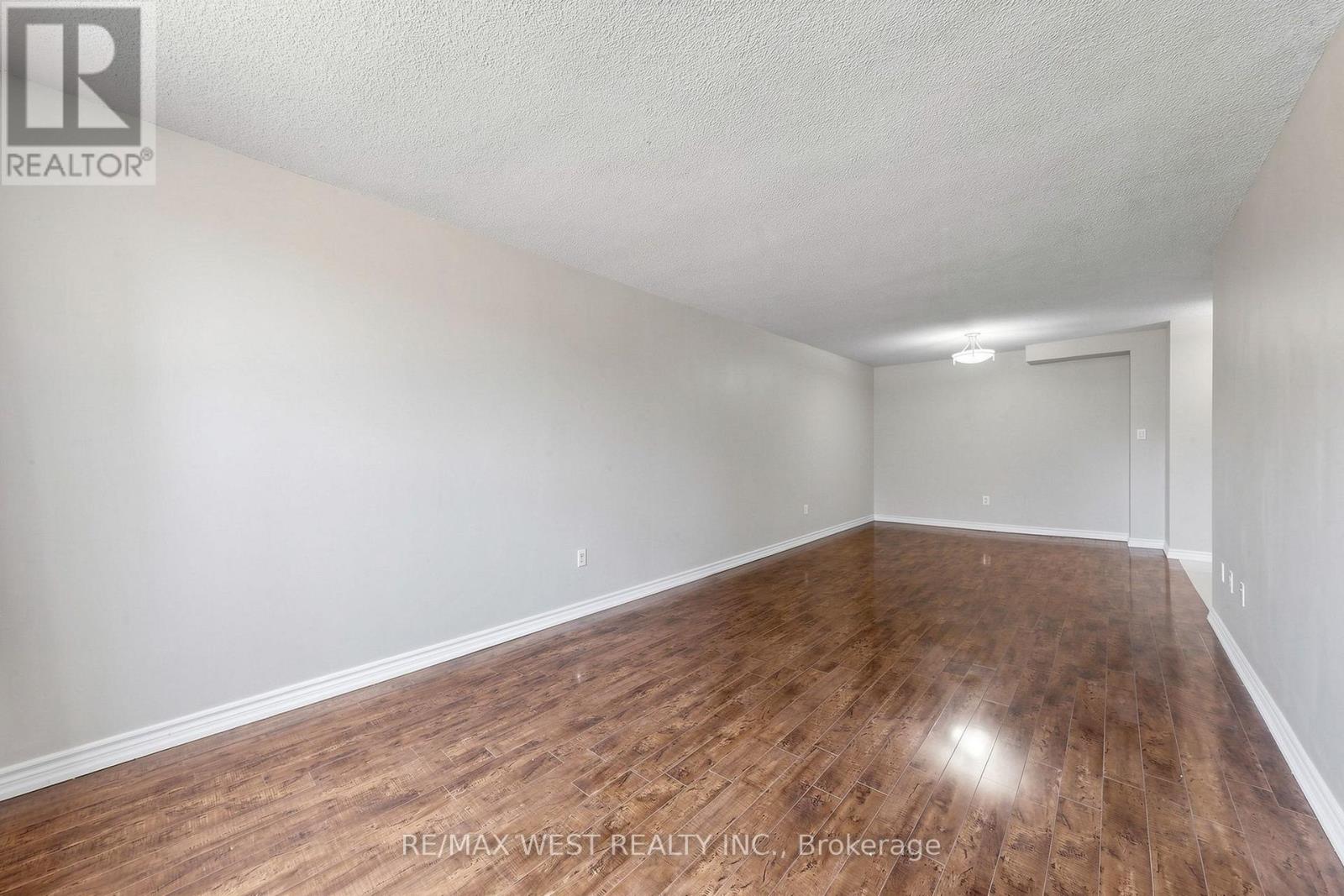 102- 370 Dixon Road, Toronto, ON photo 12