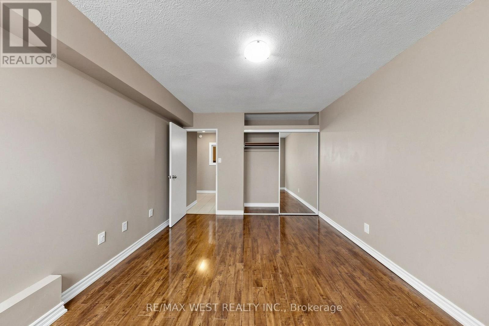 102- 370 Dixon Road, Toronto, ON photo 24