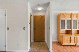 301 7 Burland Avenue, Winnipeg, MB R2N2E4 Photo 6