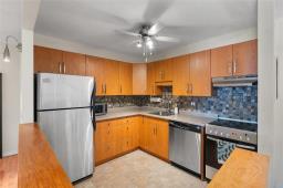 301 7 Burland Avenue, Winnipeg, MB R2N2E4 Photo 9