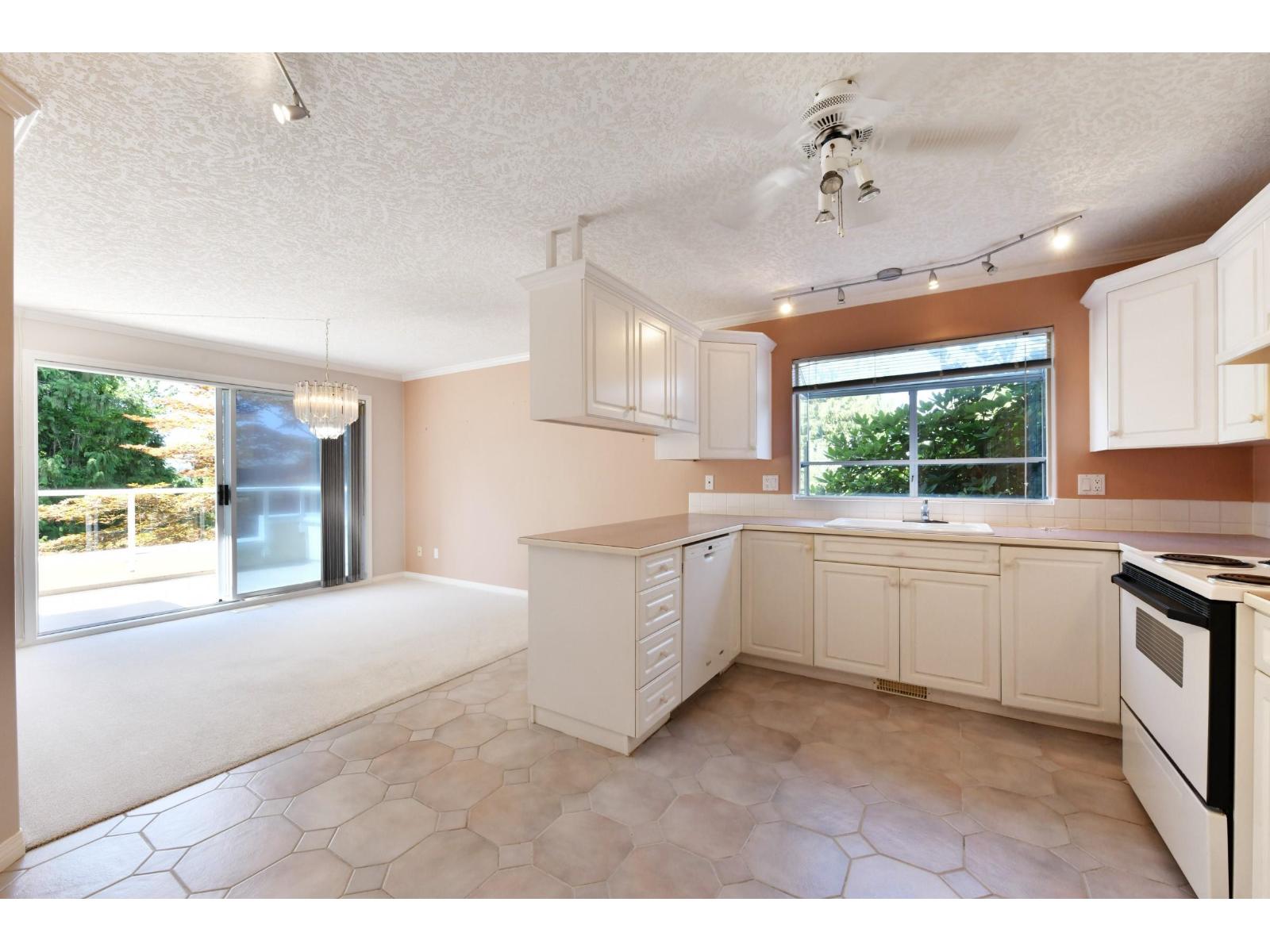 Photo of 136 4001 OLD CLAYBURN ROAD 7