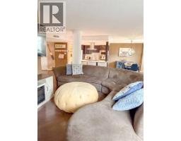 220, 1304 15 Avenue SW - photo 14