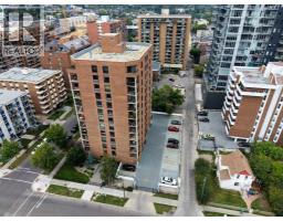 220, 1304 15 Avenue SW - photo 32