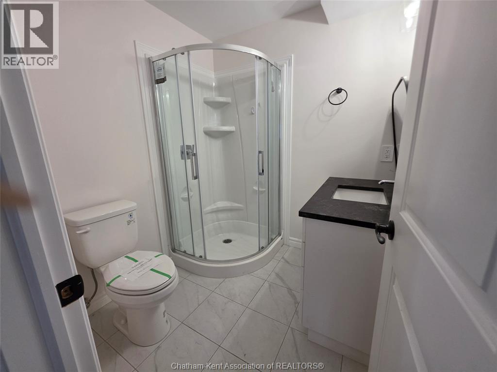 213 Catherine STREET - Image 12