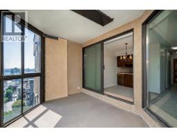 801 444 Lonsdale Avenue, North Vancouver, BC V7M3H5 Photo 11