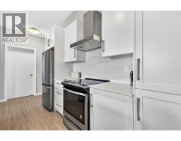 412, 122 Mahogany Centre SE - photo 15