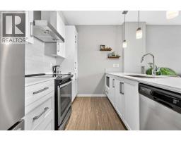 412, 122 Mahogany Centre SE - photo 12