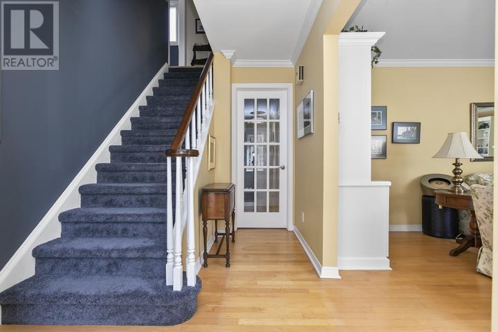 90 Florwin DR - 16