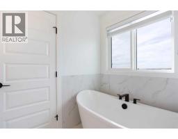 1058 Stevens Place, Crossfield, AB T0M0S0 Photo 30