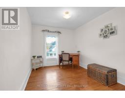 26 Centre Street, Grey Highlands, ON N0C1H0 Photo 16
