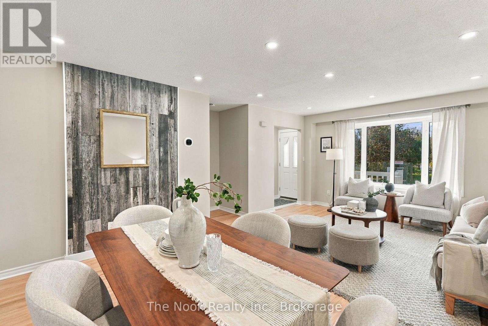 456 HARCOURT DRIVE - 12