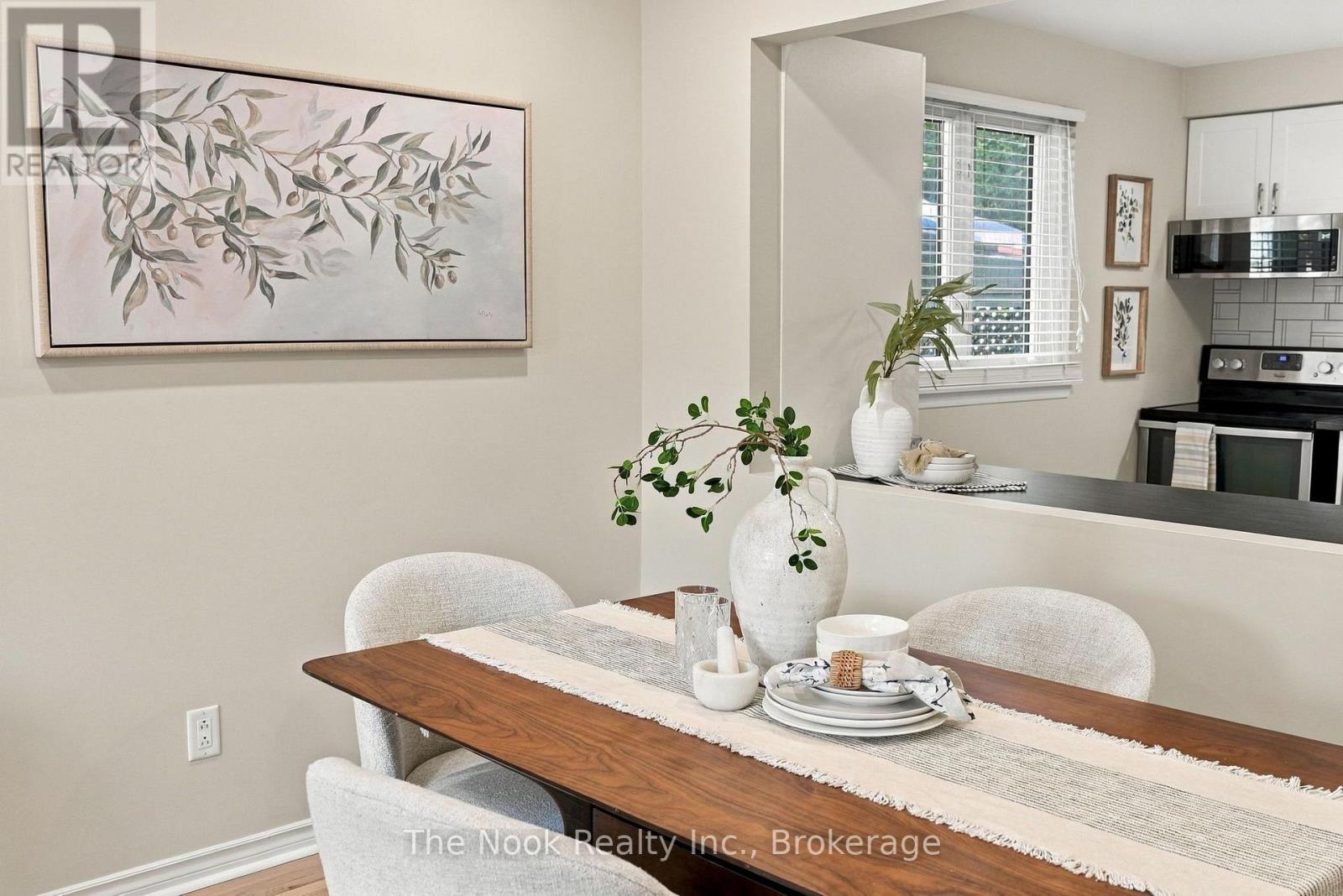 456 HARCOURT DRIVE - Image 16