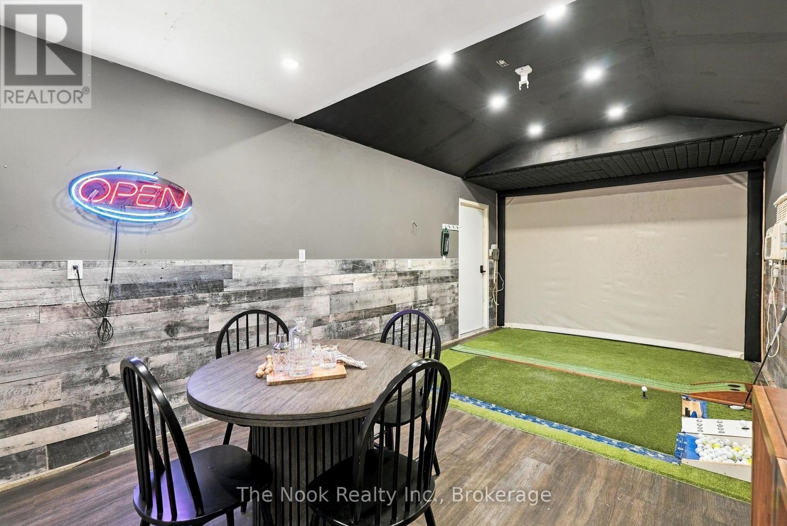 456 HARCOURT DRIVE - Image 6