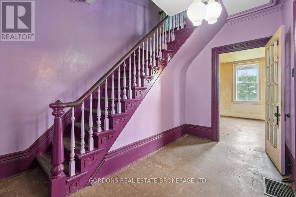 1166 KILMARNOCK ROAD - 17