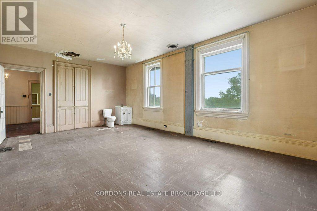 1166 KILMARNOCK ROAD - Image 20