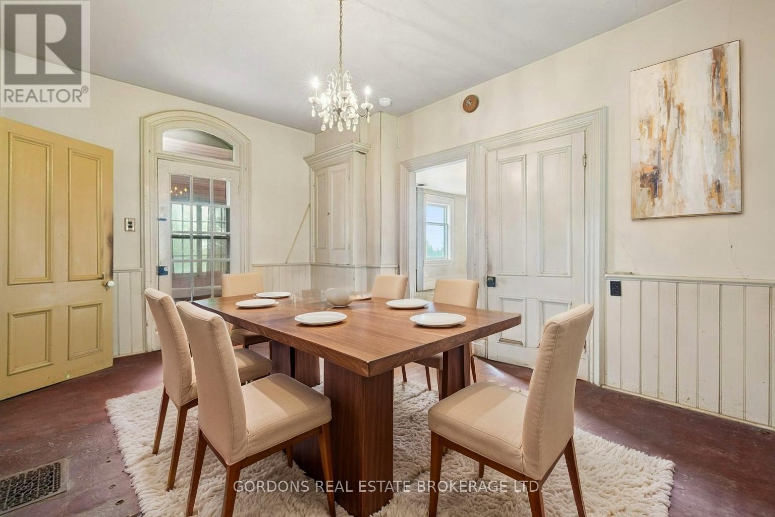 1166 KILMARNOCK ROAD - Image 25