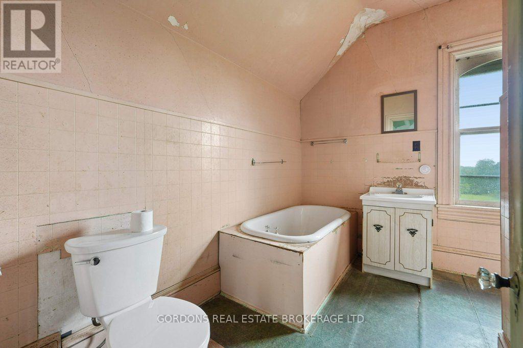 1166 KILMARNOCK ROAD - Image 38