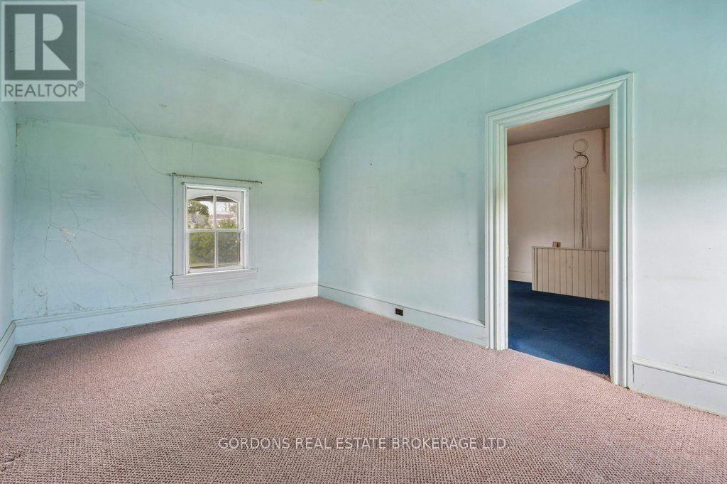 1166 KILMARNOCK ROAD - 40