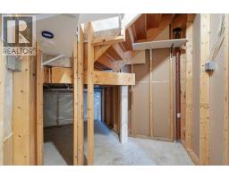 22 Lanterman Close, Red Deer, AB T4R3K3 Photo 31