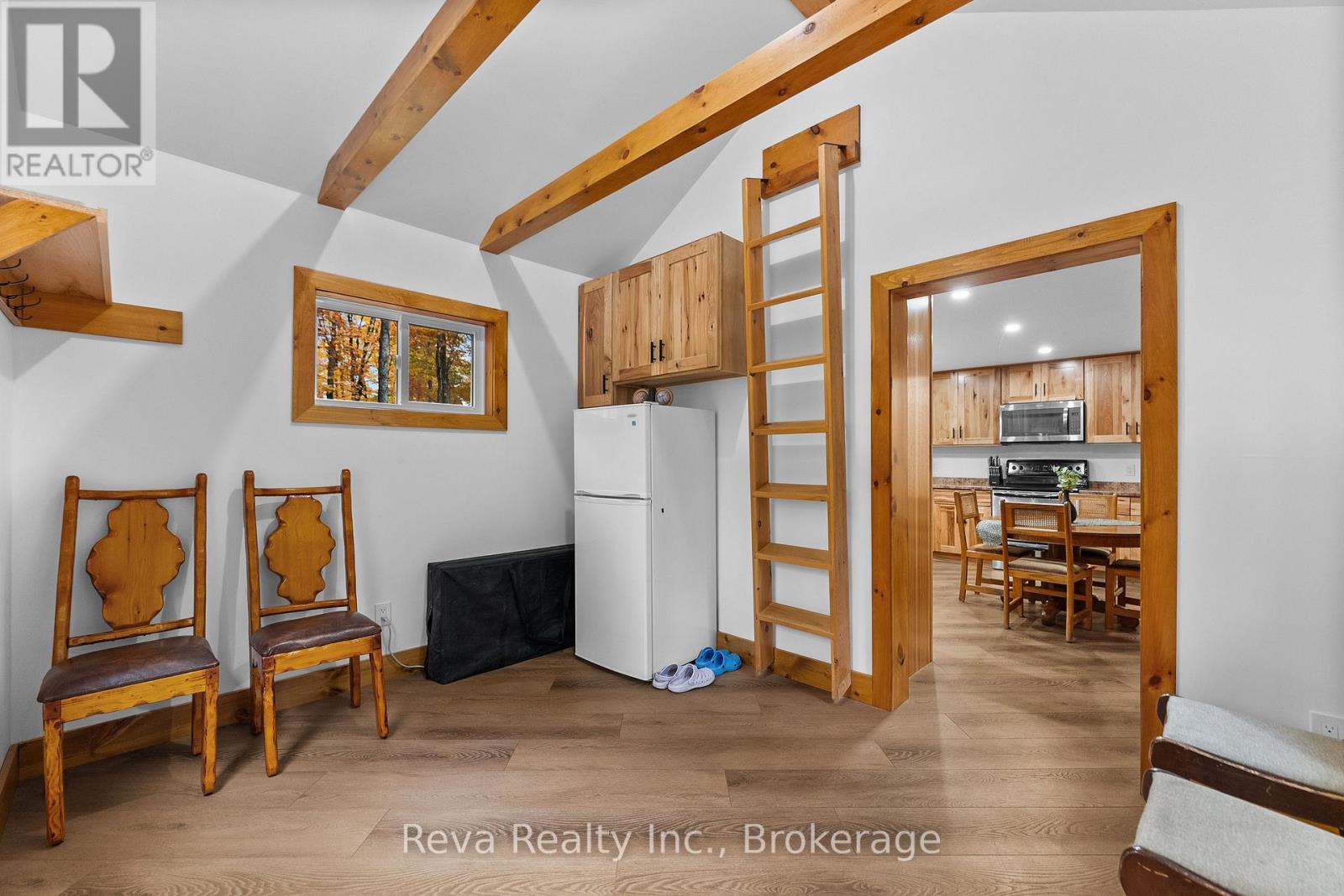 595 Old Diamond Lake Road, Hastings Highlands, ON photo 15