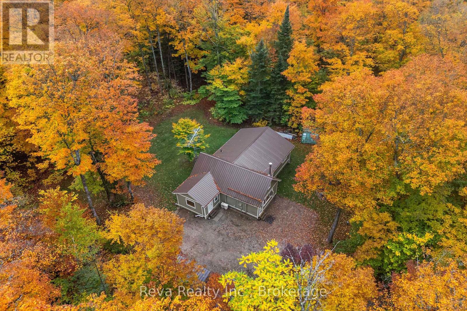 595 Old Diamond Lake Road, Hastings Highlands, ON photo 2