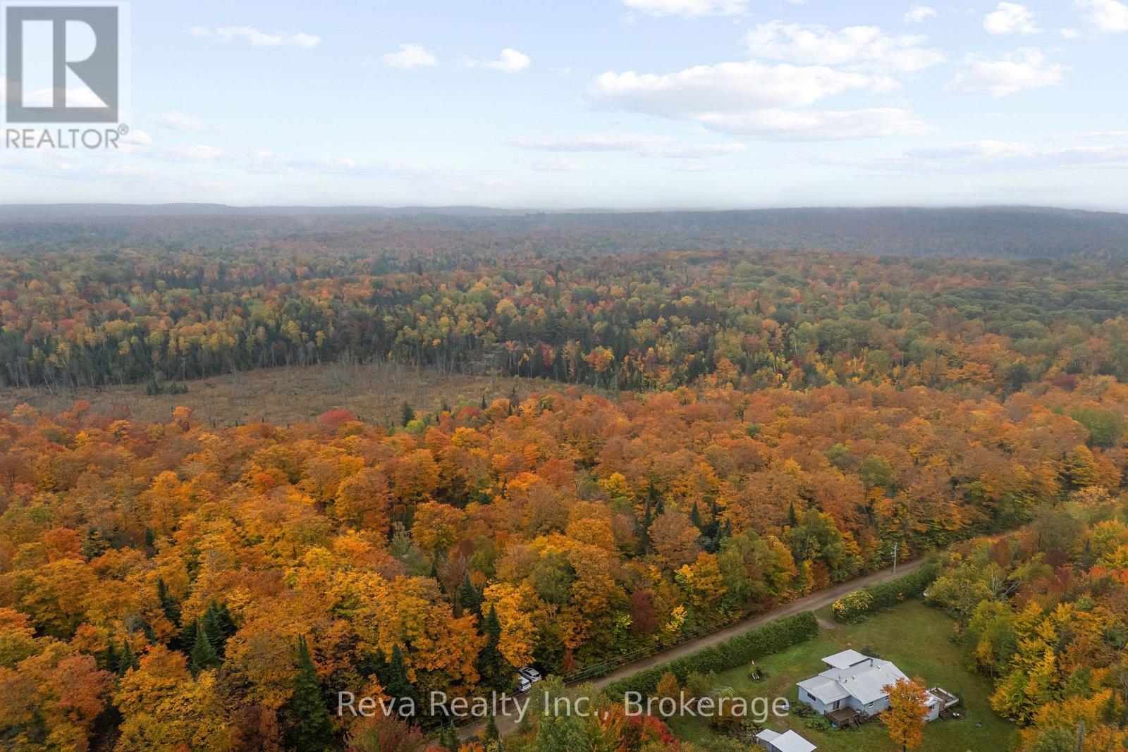 595 OLD DIAMOND LAKE ROAD - 36