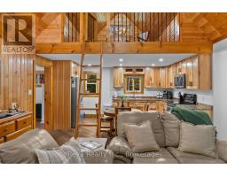 595 Old Diamond Lake Road, Hastings Highlands, ON K0L1C0 Photo 17