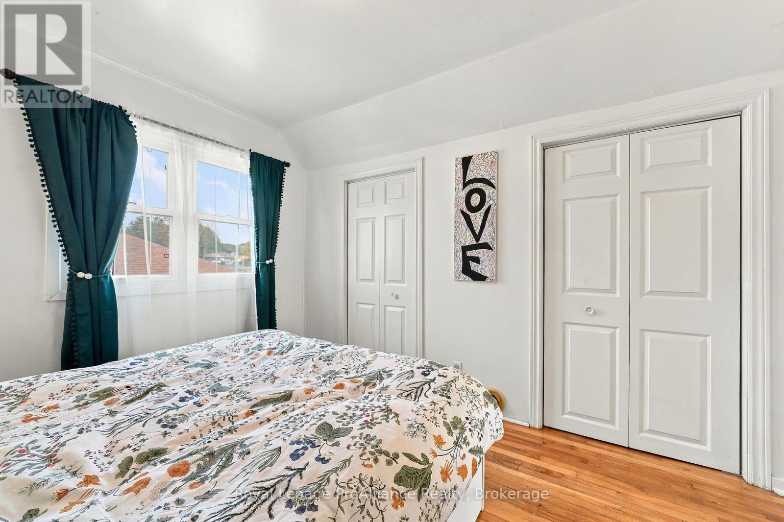 21 THIRD STREET - 16