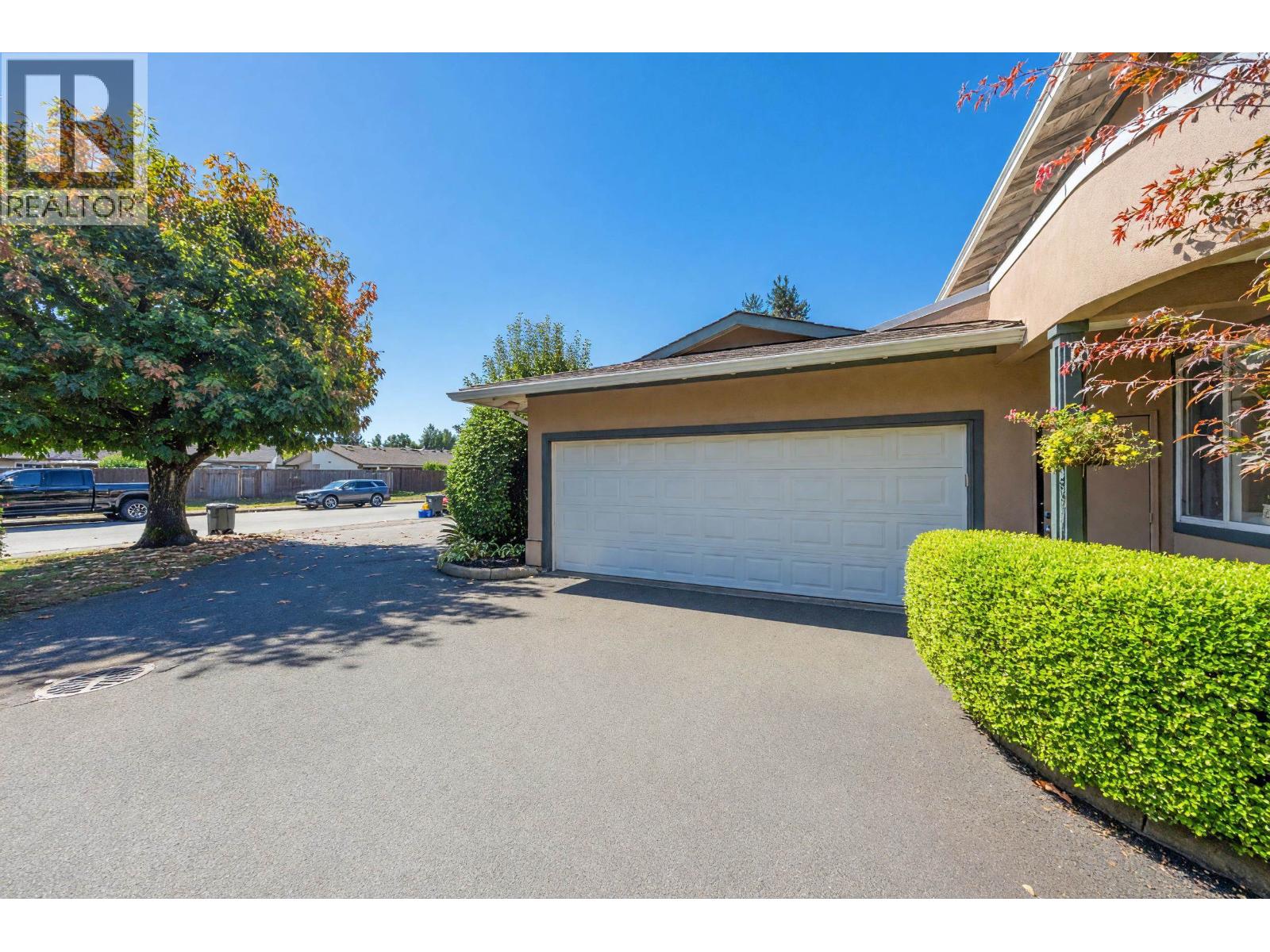 7 12267 190 STREET, Pitt Meadows - Image 1