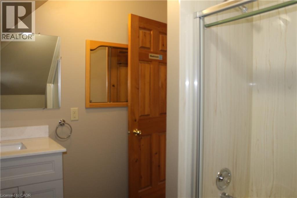 84 Main Street East — photo 7