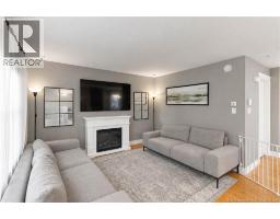 Living room - 72 Danny Street, Dieppe, NB E1A0H8 Photo 11