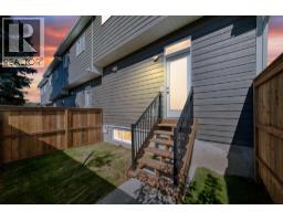 2238 44 Street NW - photo 34
