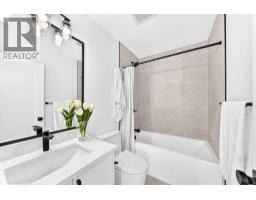 2238 44 Street NW - photo 24