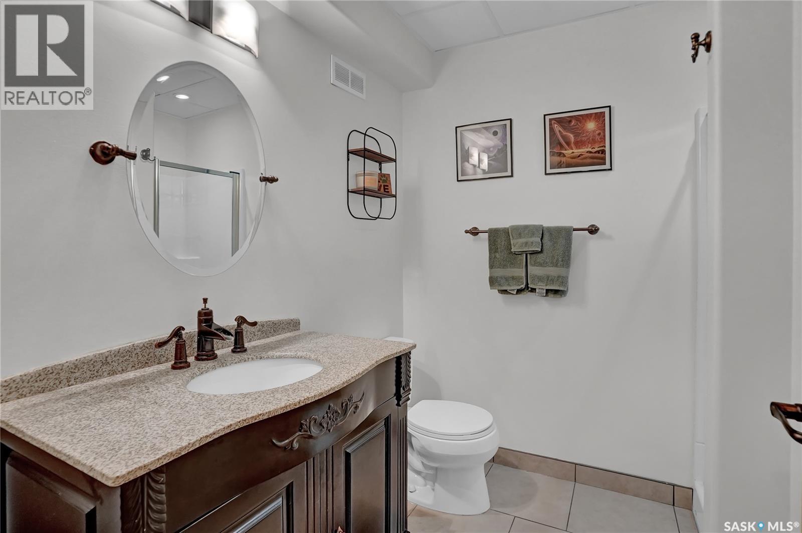 7043 Wascana Cove DRIVE - 32
